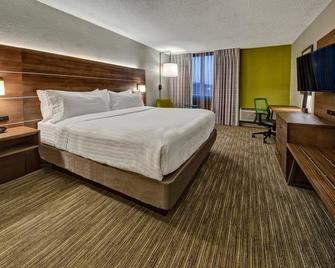 Holiday Inn Express Louisville Airport Expo Center - Louisville - Bedroom
