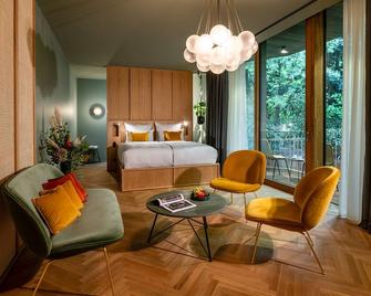 La Maison Hotel - Saarlouis - Schlafzimmer