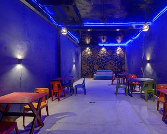 Hotel O D.R. Hotel & Residency Restaurant - Alīgarh - Restaurant