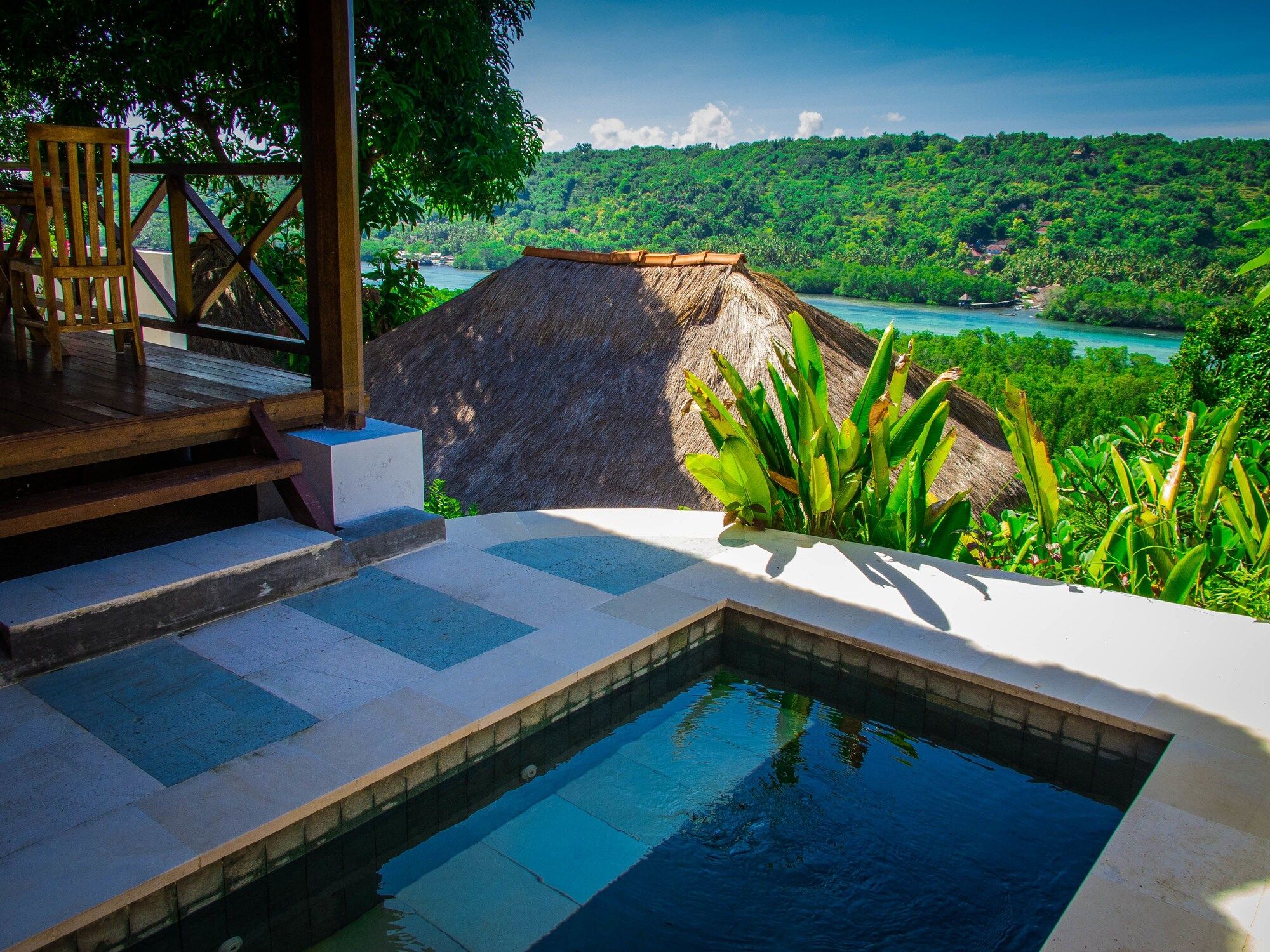 Twin Island Villas & Dive Resort - Nusa Penida