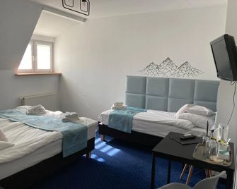 Hotel Bella - Jelenia Góra - Bedroom