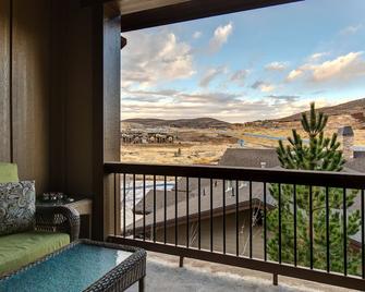 Peace and Quiet at Cozy Townhome with Hot Tub-Year-Round Fun in the Mountains! - Heber City - Balcony