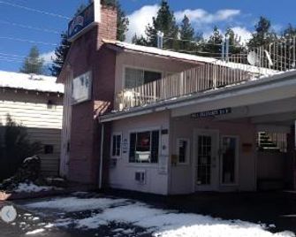 Travelers Inn And Suites South Lake Tahoe - South Lake Tahoe - Edifício
