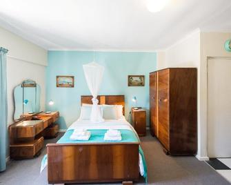 Classic Lodge - Cape Dutch Quarters - Tulbagh - Habitación