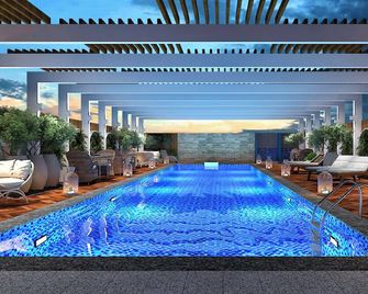 Kertel Suites - 金沙薩 - 游泳池