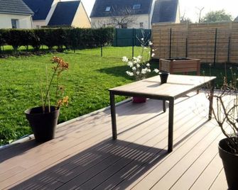 Chambre et petit déjeuner près de la mer - Saint-Pair-sur-Mer - Patio