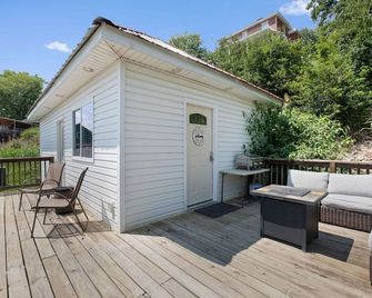 Private deck with hot tub and fire pit. - Grafton