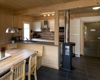 Chalet # 35 with 4 bedrooms & sauna - Sankt Georgen ob Murau - Cuisine