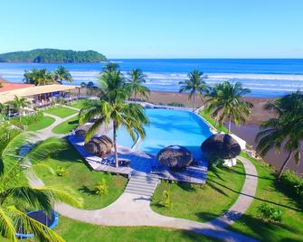 Playa Venao Hotel Resort - Las Escobas del Venado - Piscina