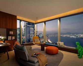 EAST, Hong Kong - Hong Kong - Living room