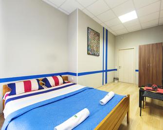 Mini Hotel Compass - Saint Petersburg - Bedroom