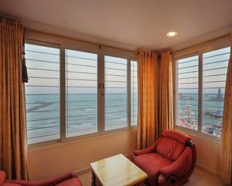 The Seashore Hotel - Kanyakumari