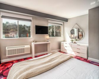 Lexen Hotel - Hollywood Walk of Fame-Universal Studios - Los Angeles