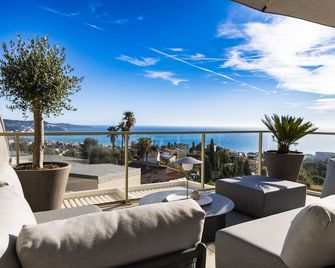 Splendide Appartement Nice Blue Pearl Tout Confort Vue Mer Panoramique - Nice - Balkon
