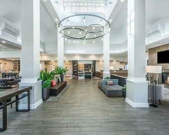 Hilton Garden Inn Charleston Airport - North Charleston - Lobby