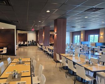 Dutch Wonderland Inn - Lancaster