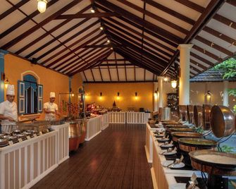 Adaaran Prestige Water Villas - Meedhupparu - Restaurant