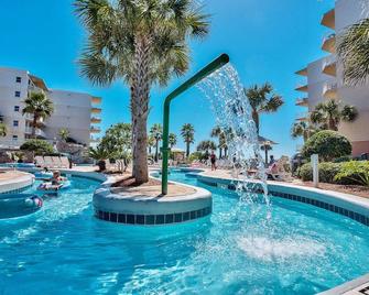 Waterscape by Southern Vacation Rentals - Fort Walton Beach - Pool