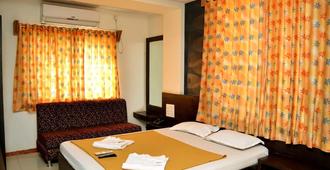 Hotel Sai Kamal - Shirdi - Slaapkamer