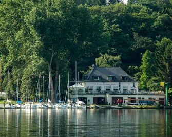 Apartment in Essen With Terrace - Essen - Außenansicht