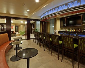 Holiday Inn Mobile - Airport By IHG - מובייל - בר