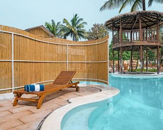 Azora by Ayatana, Goa - Morjim - Pool