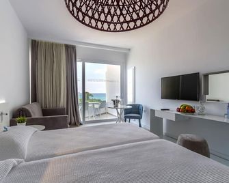 Margadina Hotel - 阿依納帕 - 臥室