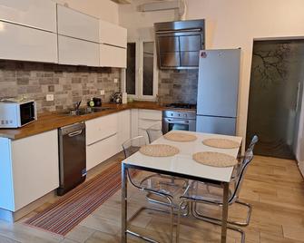 La Maison de André - Mirano - Cucina