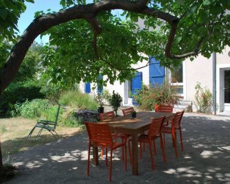 La Petite Boire - Chambres d'hôtes près d'Angers - Mûrs-Erigné - Patio