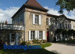 Chambres d'Hôtes Du Goût et Des Couleurs - Grenay - Building