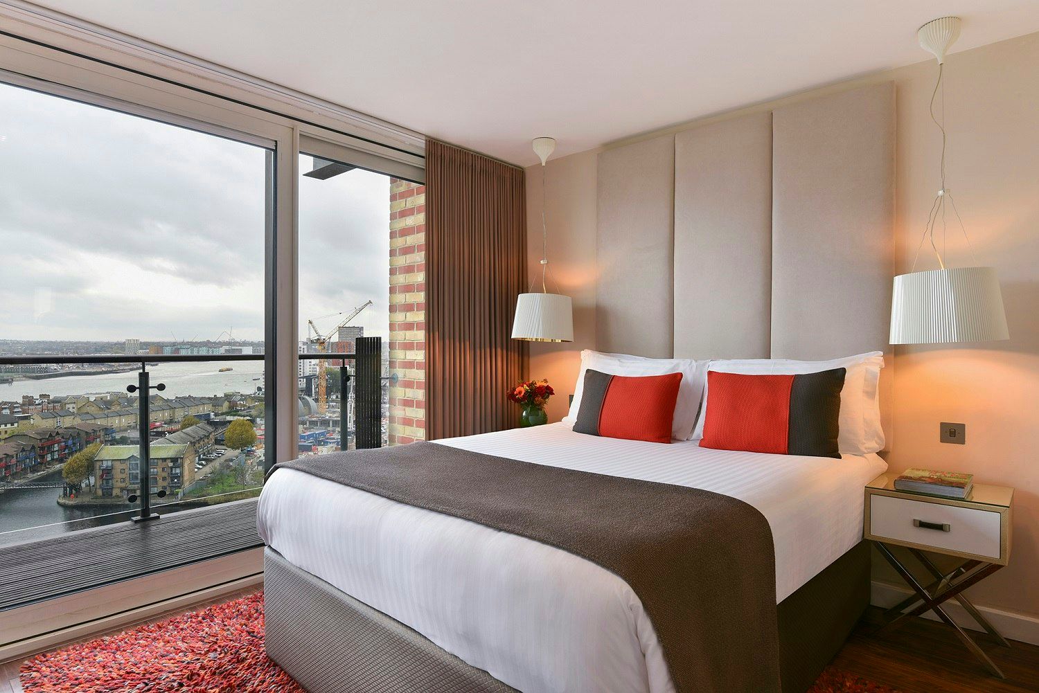 Fraser Place Canary Wharf - London - Bedroom