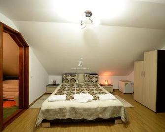 Pensiunea Casa Anca - Agapia - Habitación