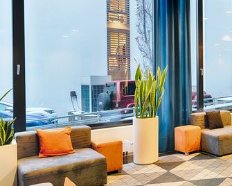 B&B Hotel Aalen - Aalen - Living room
