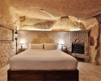 Elika Cave Suites Cappadocia, Curio Collection by Hilton - Nevşehir - Bedroom