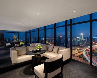 Chongqing Qianhe Zhixuan Holiday Hotel - Chongqing - Ruang tamu