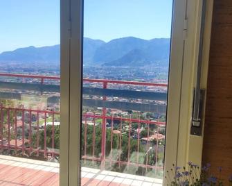 La Casa Del Nonno - Monreale - Balcone