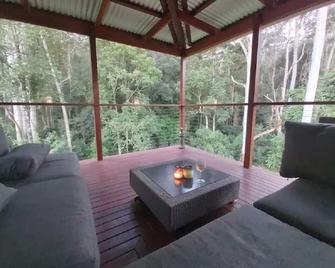 Eucalyptus Escape - Privacy in the Hinterland - Peachester - Sala de estar