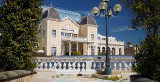 Casino Hôtel des Palmiers - Hyeres - Bina
