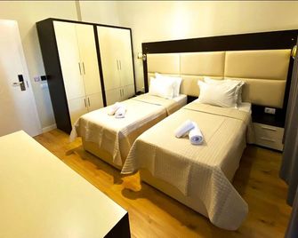 Hotel Vila e Arte City Center - Tirana - Makuuhuone