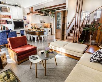 Casa Ithomi - Chania - Living room
