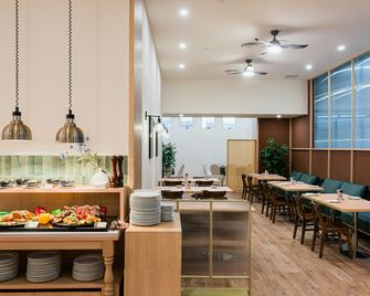 Furama Riverfront - Singapore - מסעדה