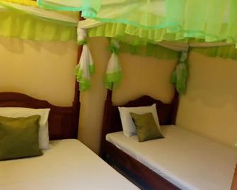 Mali Guest House - Mombasa - Bedroom