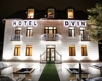 Hotel Dvin - Pavlodar - Edificio