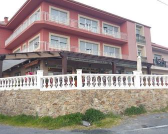 As Eiras Lires Hotel Restaurante - Cee