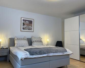 Apartment Lahnblick - Marburg - Schlafzimmer