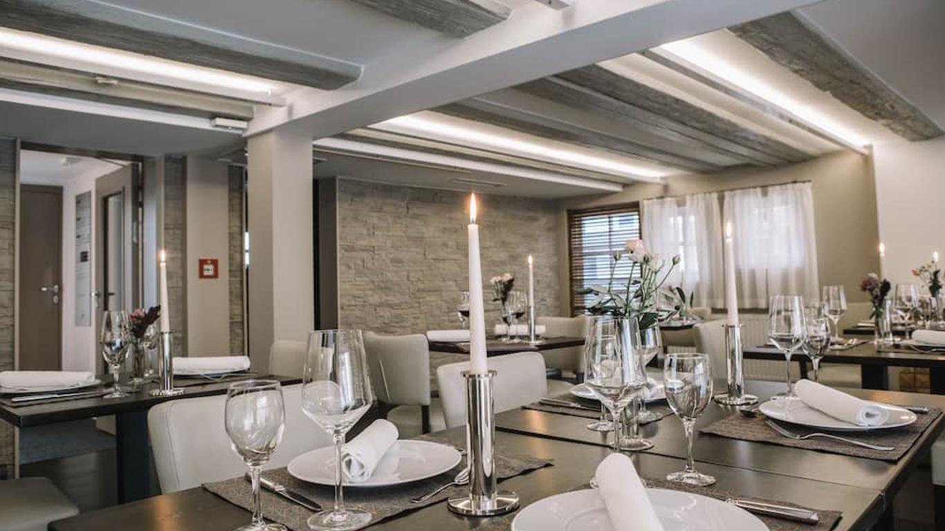 Boutique Hotel Pfauen