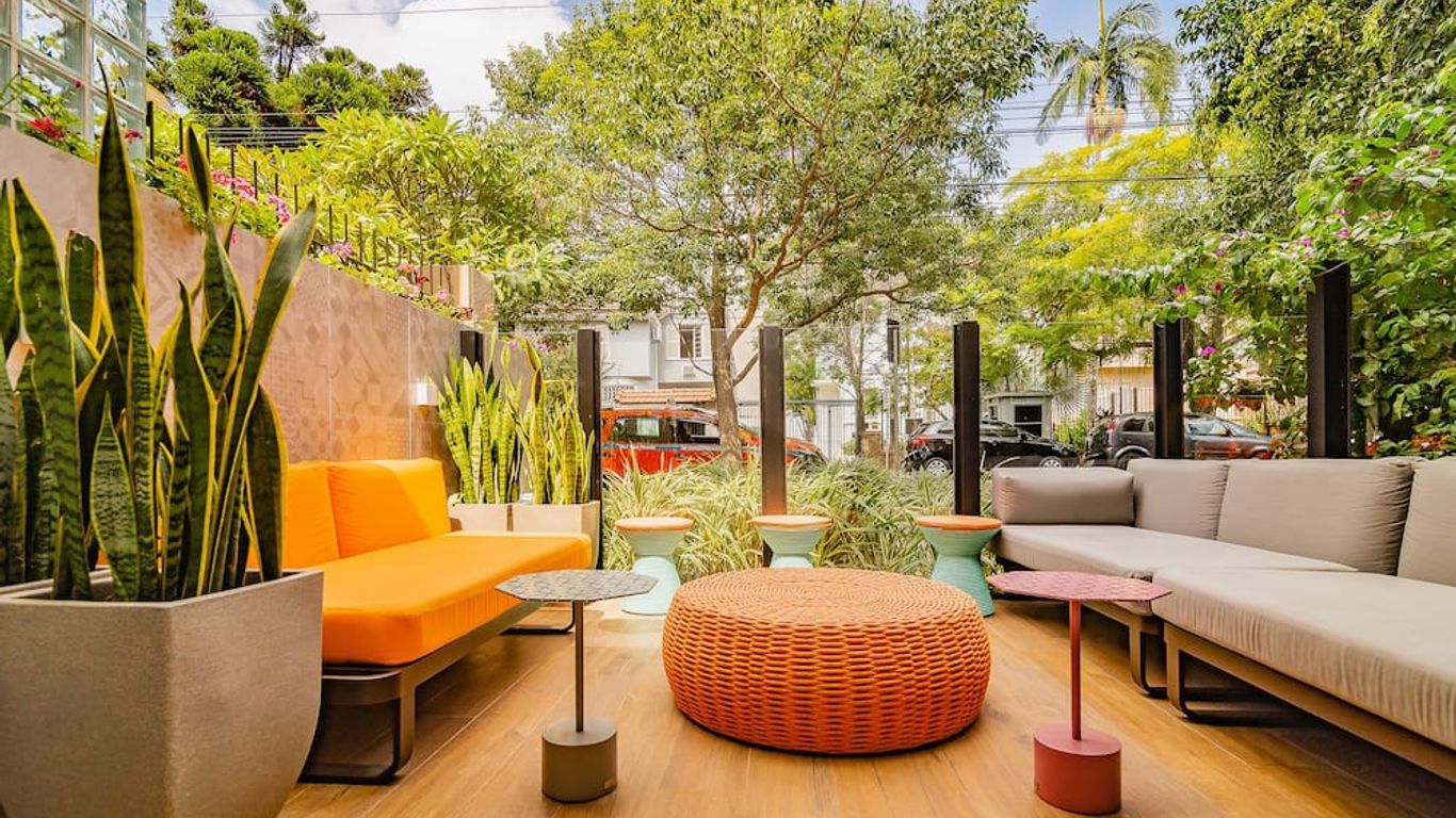 إيبيس بورتو أليجر موينوس دي فينتو