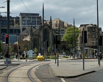 Picardy Place Apartment - Edinburgh