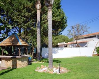 Wot Algarve - Almancil
