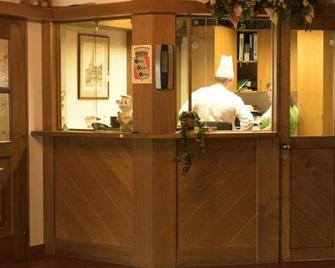 Hotel Traube - Sankt Gallenkirch - Recepce